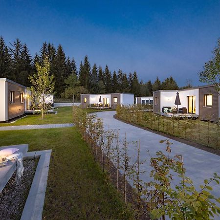 Tiny House Village Loeffingen Ngoại thất bức ảnh