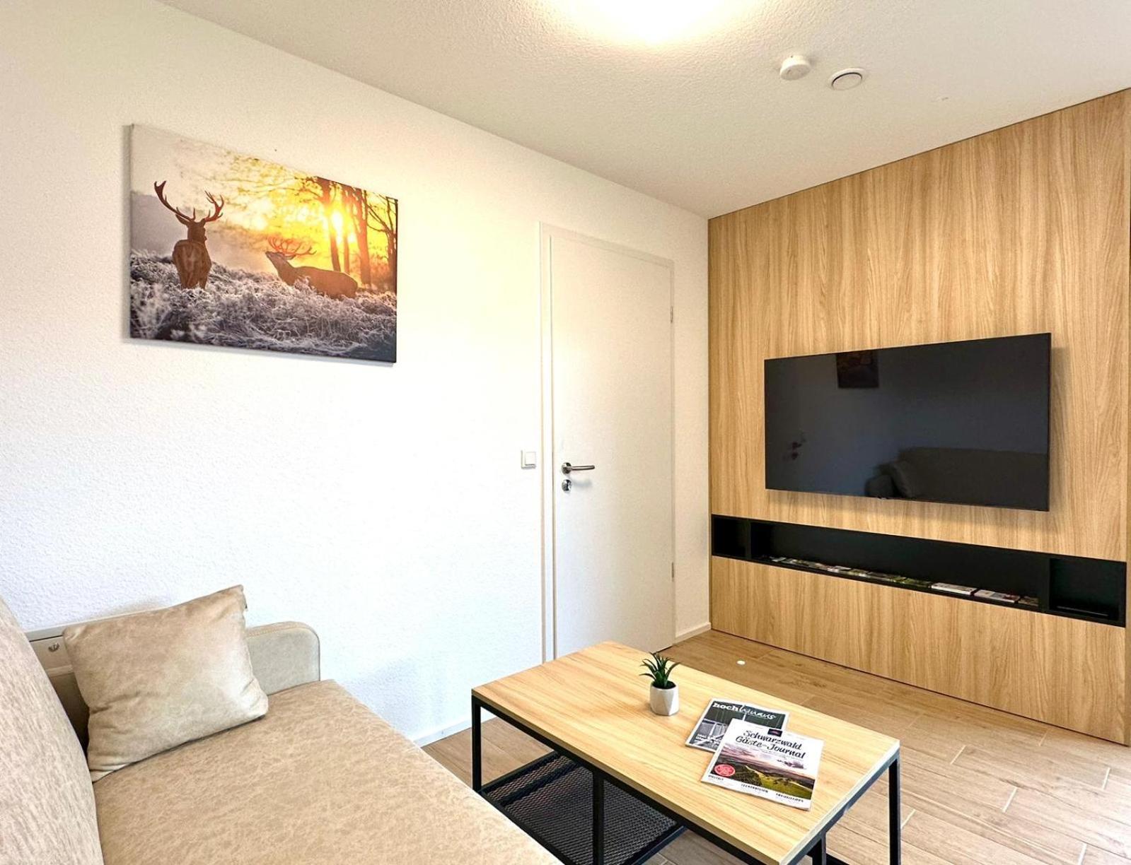 Tiny House Village Loeffingen Ngoại thất bức ảnh