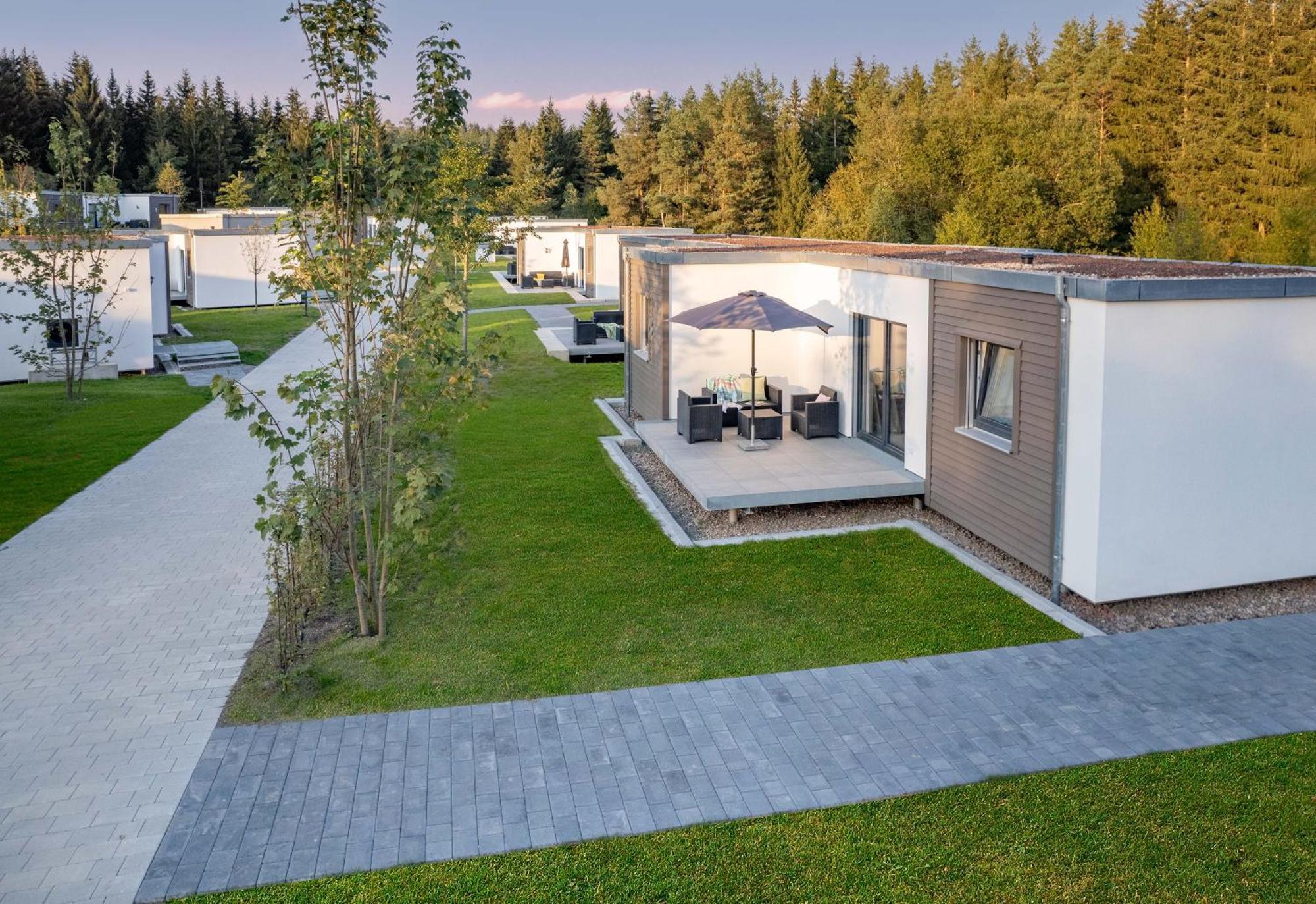 Tiny House Village Loeffingen Ngoại thất bức ảnh
